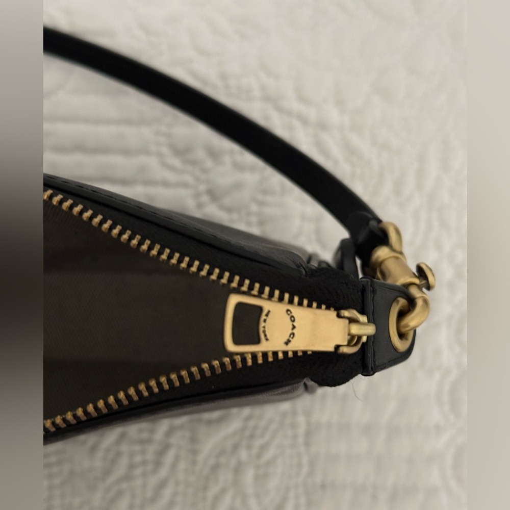 Coach Plaza Bag - Picture 8 of 13